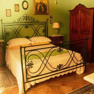 Ludy suite house
