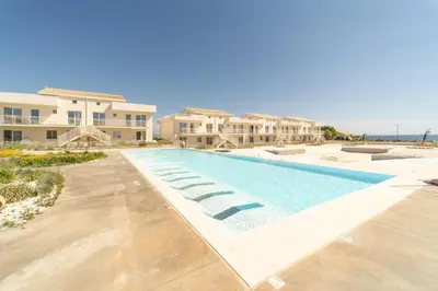 Piscina di GuestHost - Borgo 84 Marzamemi - Oasi Smeralda o nelle vicinanze