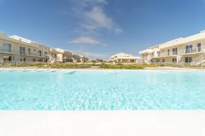 Piscina di GuestHost - Borgo 84 Marzamemi - Le Vele Apt o nelle vicinanze