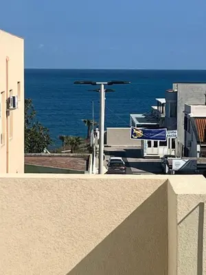 Vista generica sul mare o vista sul mare dall'interno dell'appartamento