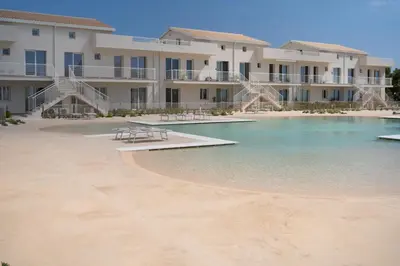 Piscina di GuestHost - Borgo 84 Marzamemi - White House o nelle vicinanze