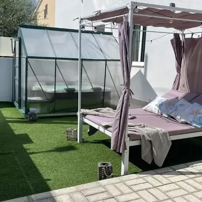 Studio Alpha - relax e jacuzzi