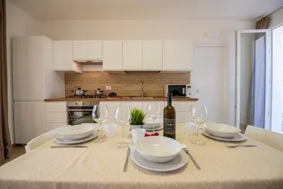 Cucina o angolo cottura di Charming House Truvatura - Sicilia Vacanza